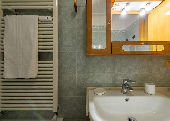 Le Ginestre - Relax E Vista Montagna - Cour 0248 Apartmán