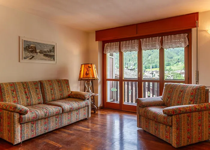 Apartamento Le Ginestre - Relax E Vista Montagna - Cour 0248 *